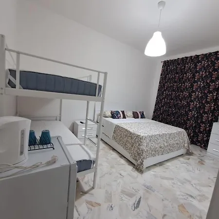 Goffredo Mameli House بيت ضيافة